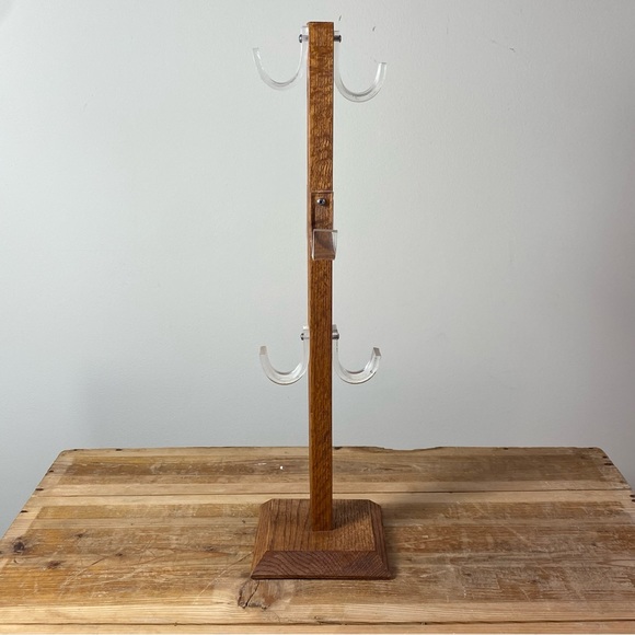 Vintage 19.5” Tall Mug Tree Lucite And Wood Retro Holds 6 Mugs - Picture 15 of 15